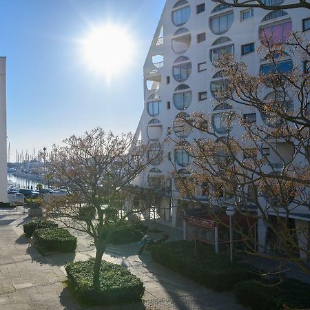 Studio En Centre Ville Avec Garage Et Wifi La Grande Motte Ngoại thất bức ảnh
